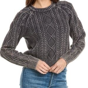 Faherty Sunwashed
Cable Crew Organic Cotton sweater